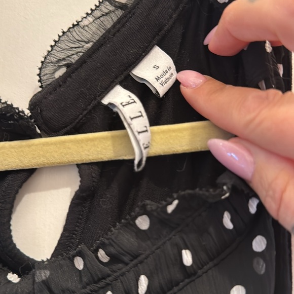 Top - Picture 3 of 3